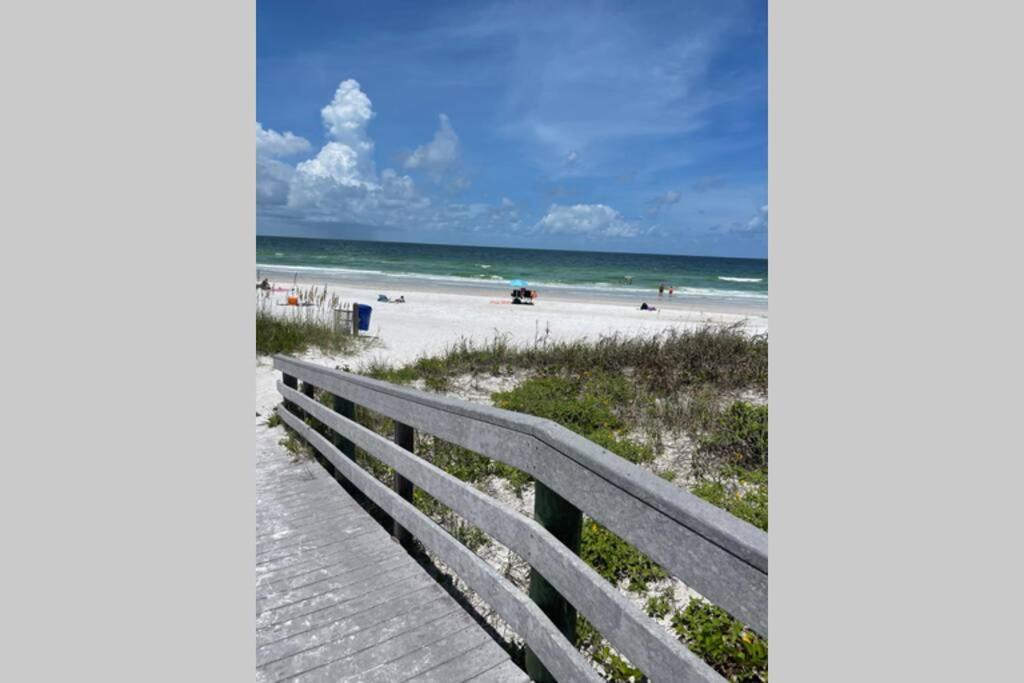 Beach House! Villa Clearwater Beach Exterior photo